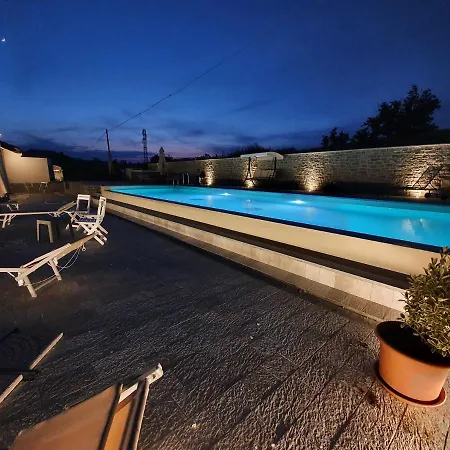 بيت ضيافة Villa Alta Langa